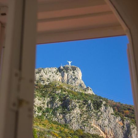 Dimore Santojanni - La Casa Sul Porto Maratea Exteriér fotografie